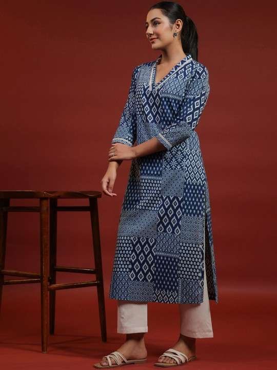 Women's Rayon Printed Straight Kurti With Pant Set - Image 5